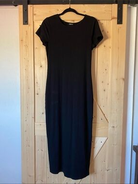 bebe Black Ribbed Short-Sleeve Maxi Dress Bodycon Sleek Classy